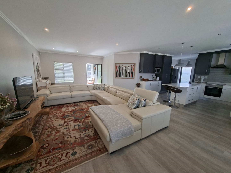 3 Bedroom Property for Sale in Diaz Beach Western Cape